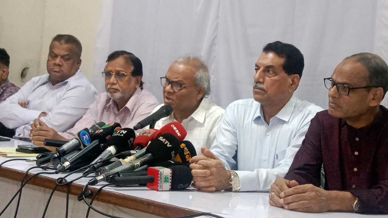 ফ্যাসিবাদের দেড় দশক: ড. খলিল কোথায় ছিলেন, প্রশ্ন রিজভীর