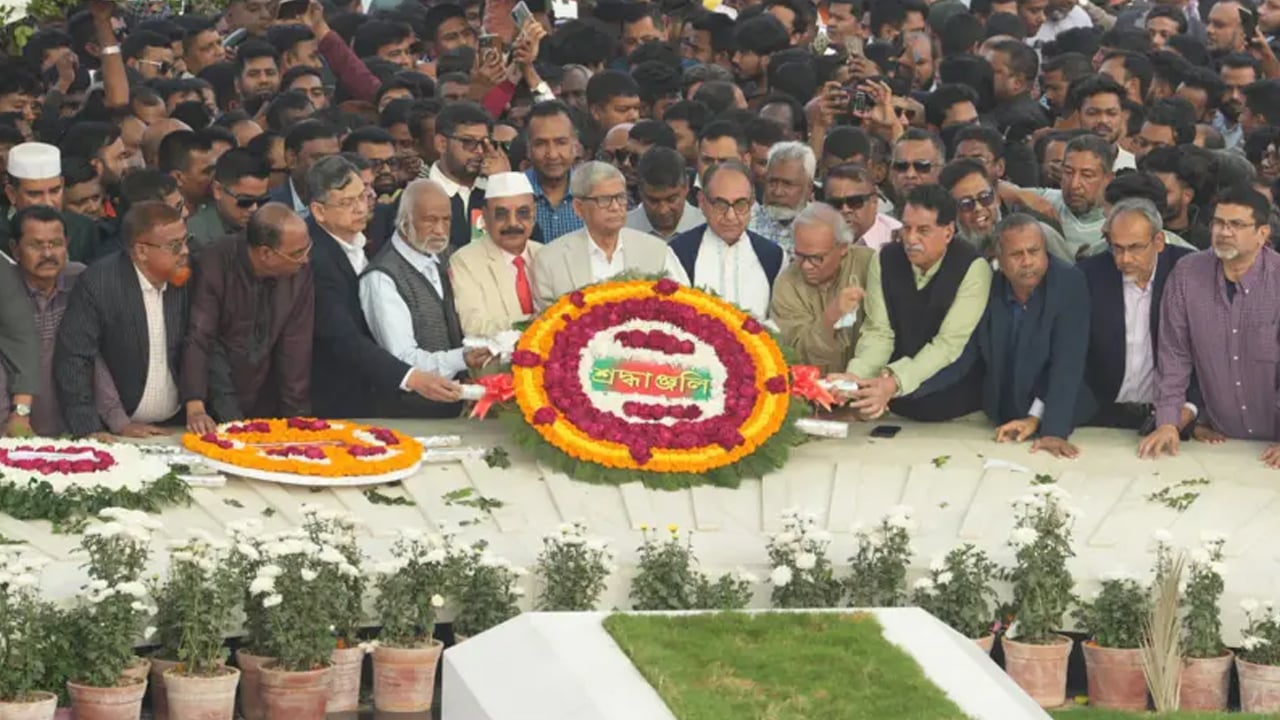 ইসি যোগ্যতার সঙ্গে কাজ করছে: মির্জা ফখরুল