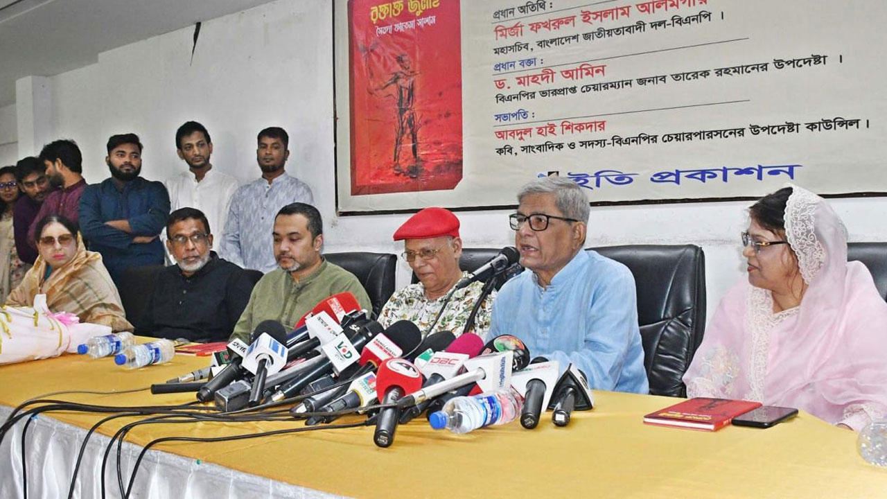 নির্বাচন ঘোষিত সময়ের মধ্যেই হবে: মির্জা ফখরুল