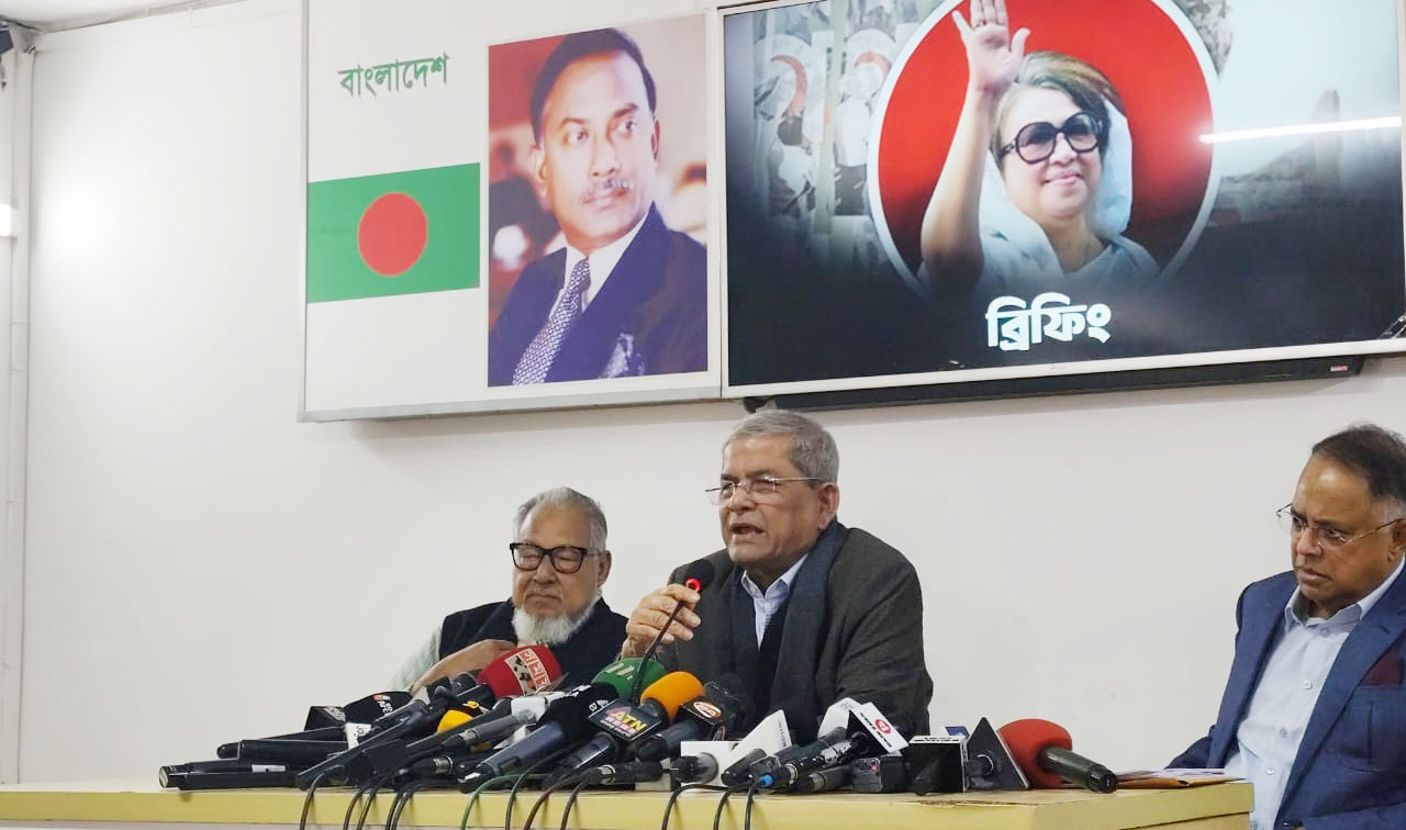 রাজনৈতিক বিতর্কে আ.লীগের দুর্নীতি ইস্যু ধামাচাপা পড়ছে