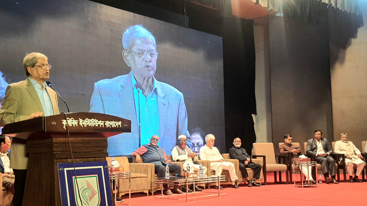 গণতান্ত্রিক ব্যবস্থায় যাবার প্রধান ফটক নির্বাচন: মির্জা ফখরুল