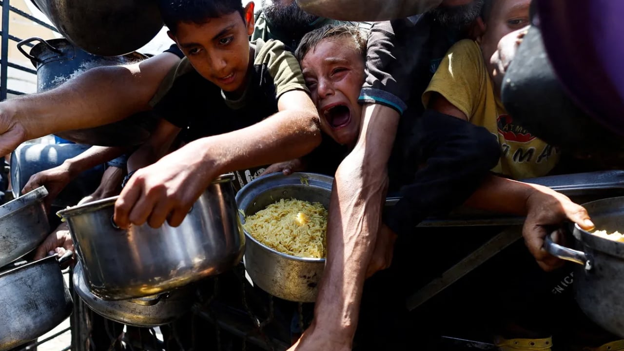 গাজায় ১৬ লাখ মানুষ তীব্র খাদ্য সংকটে: জাতিসংঘ