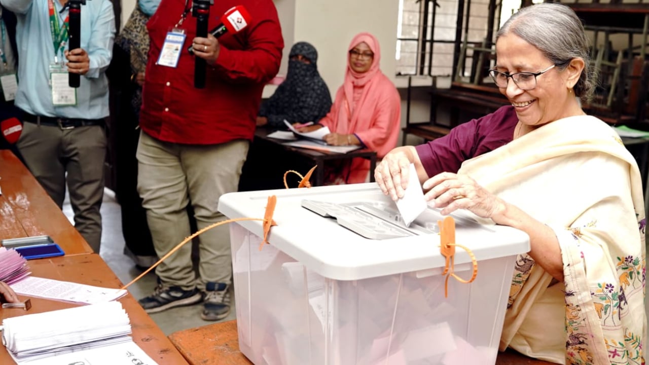 স্বাধীনভাবে ভোট দিচ্ছেন ভোটাররা: প্রাণিসম্পদ উপদেষ্টা