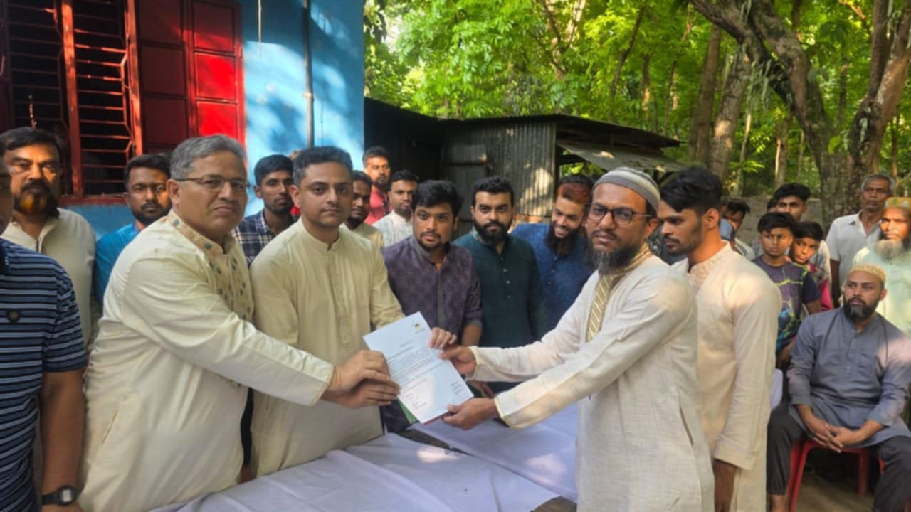 তারেক রহমানের ঈদ উপহার পেলো শহীদ আহাদের পরিবার