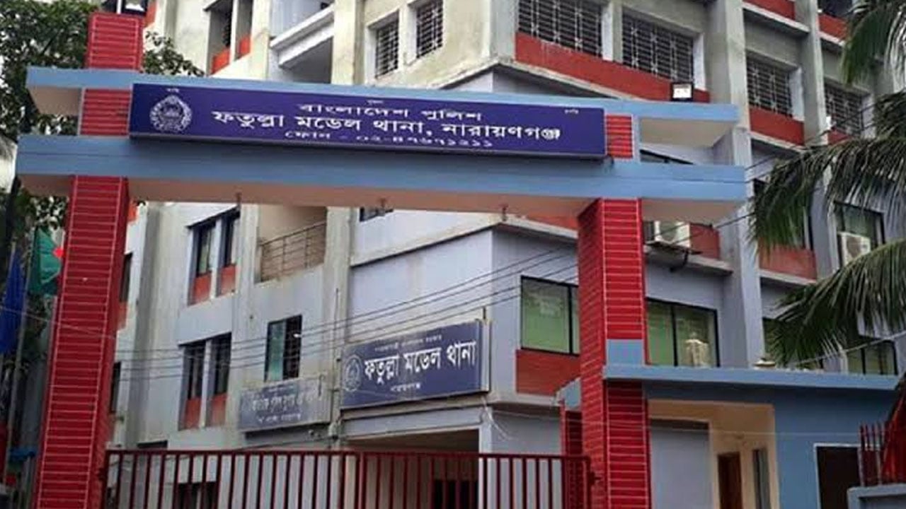 নিখোঁজের একদিন পর পরিত্যক্ত জমিতে মিলল মাদ্রাসা শিক্ষার্থীর লাশ