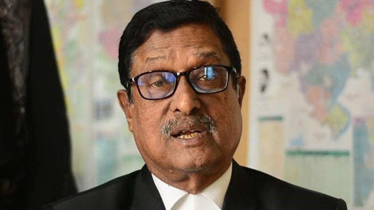 বিএনপি নেতা ফজলুকে অবাঞ্ছিত ঘোষণার হুমকি