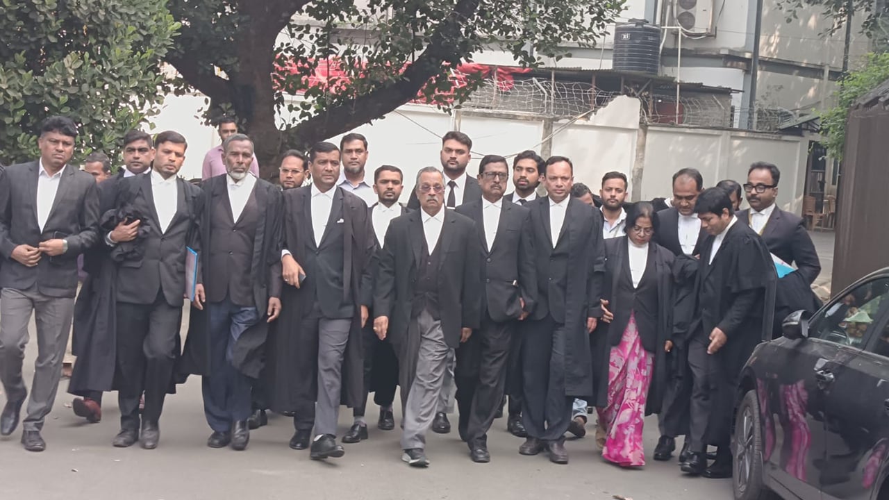 ব্যাখ্যা দিতে ট্রাইব্যুনালে বিএনপি নেতা ফজলুর রহমান