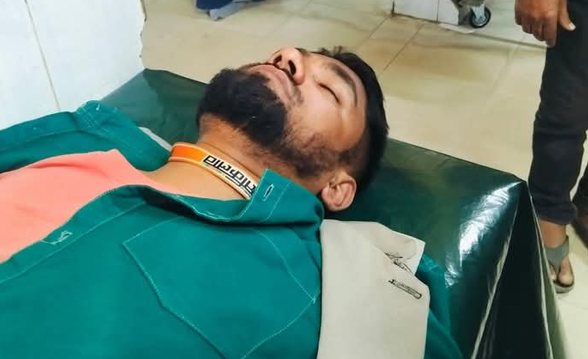 ফেনীতে সাংবাদিকের ওপর সন্ত্রাসী হামলা