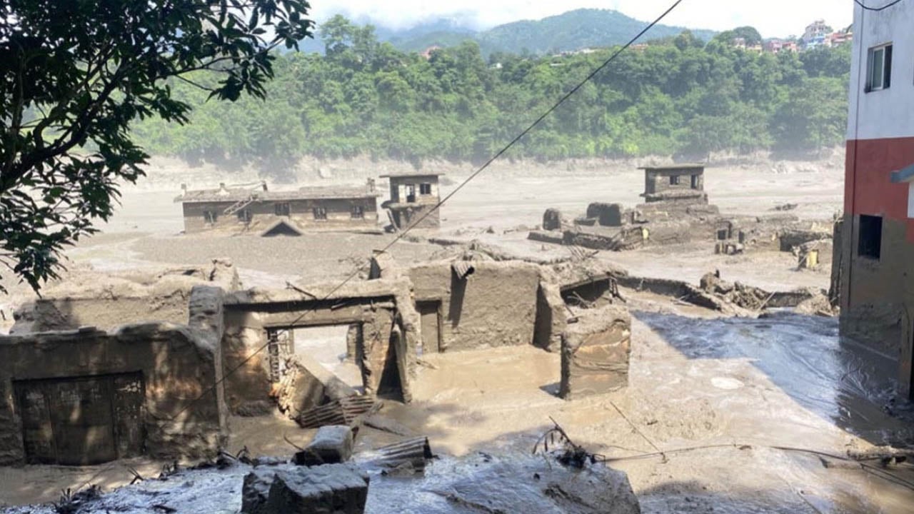 নেপালে আকস্মিক বন্যায় কৈলাসগামী ৪০০ তীর্থযাত্রী নিখোঁজ