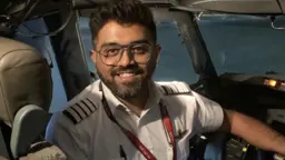 ক্যাপ্টেনকে কুড়াল দিয়ে আঘাত করে বিমান বিধ্বস্তের চেষ্টা করেছিলেন কো-পাইলট