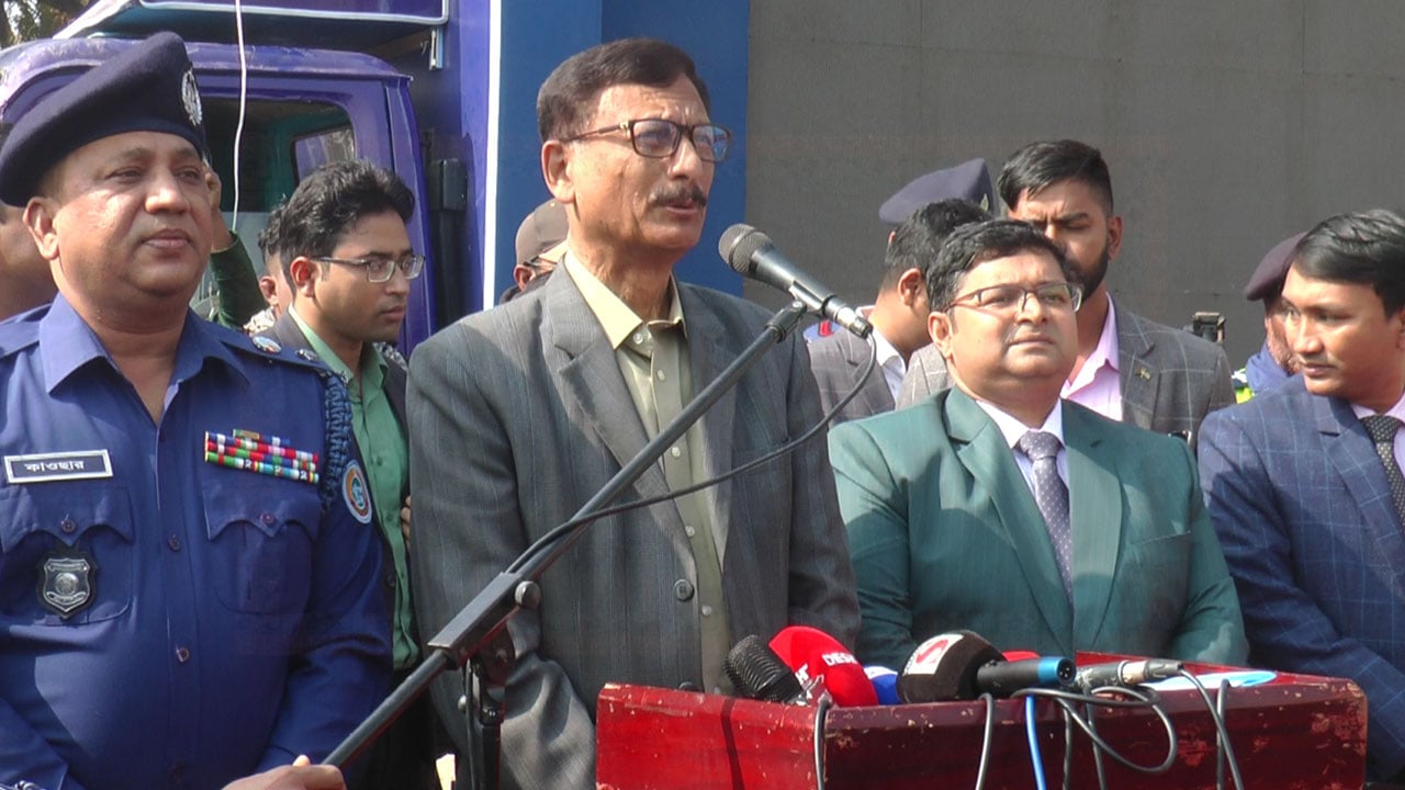 আমরা চাই নির্বাচনে বিপুল সংখ্যক বিদেশি পর্যবেক্ষক থাকুক