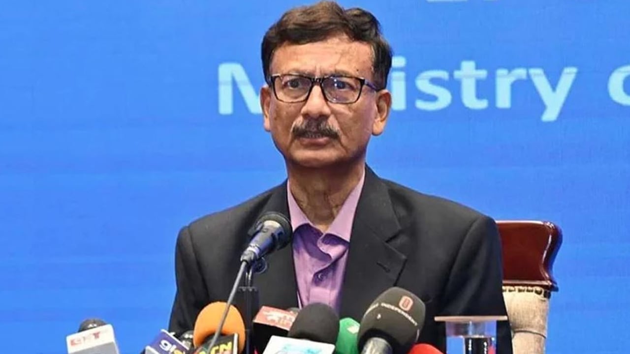 ভারতীয় কূটনীতিকদের পরিবার সরানোর বিষয়ে যা বললেন পররাষ্ট্র উপদেষ্টা