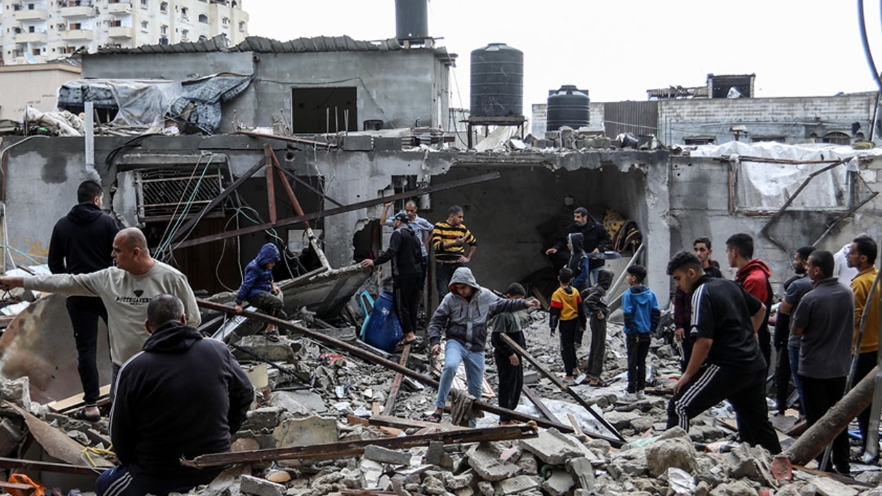 গাজায় একদিনে আরো ৮৯ জনের মৃত্যু