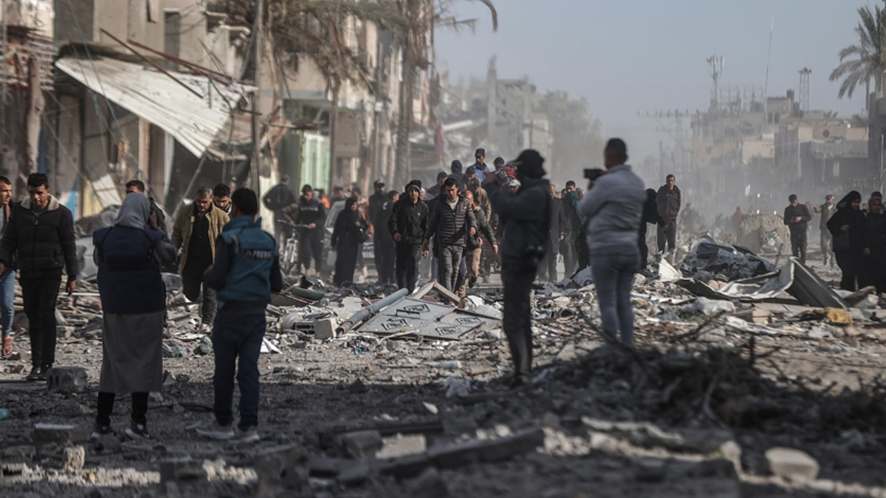 গাজায় ইসরাইলি হামলায় একদিনে আরো ৭১ জনের মৃত্যু