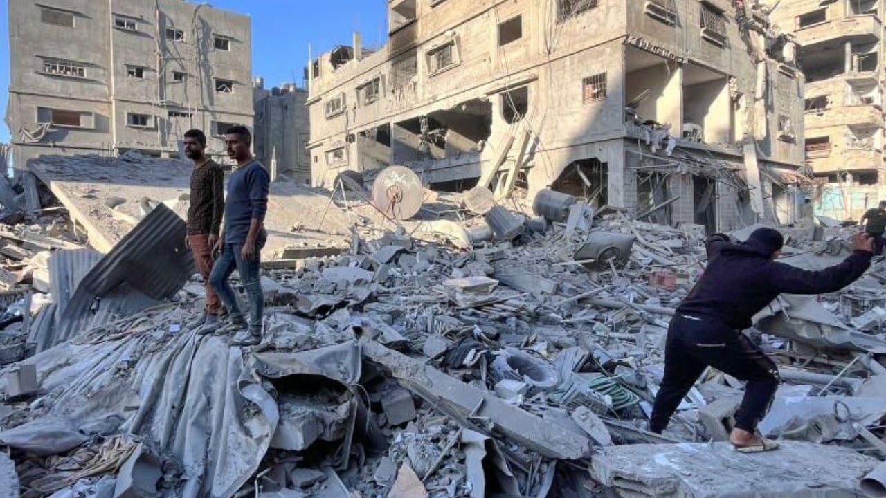 যুদ্ধবিরতি ভেঙ্গে গাজায় ফের ইসরাইলি হামলা, নিহত ৩