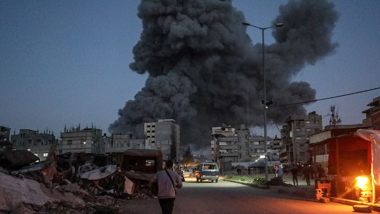 গাজায় ইসরাইলি হামলায় আরো ৬৪ জনের মৃত্যু