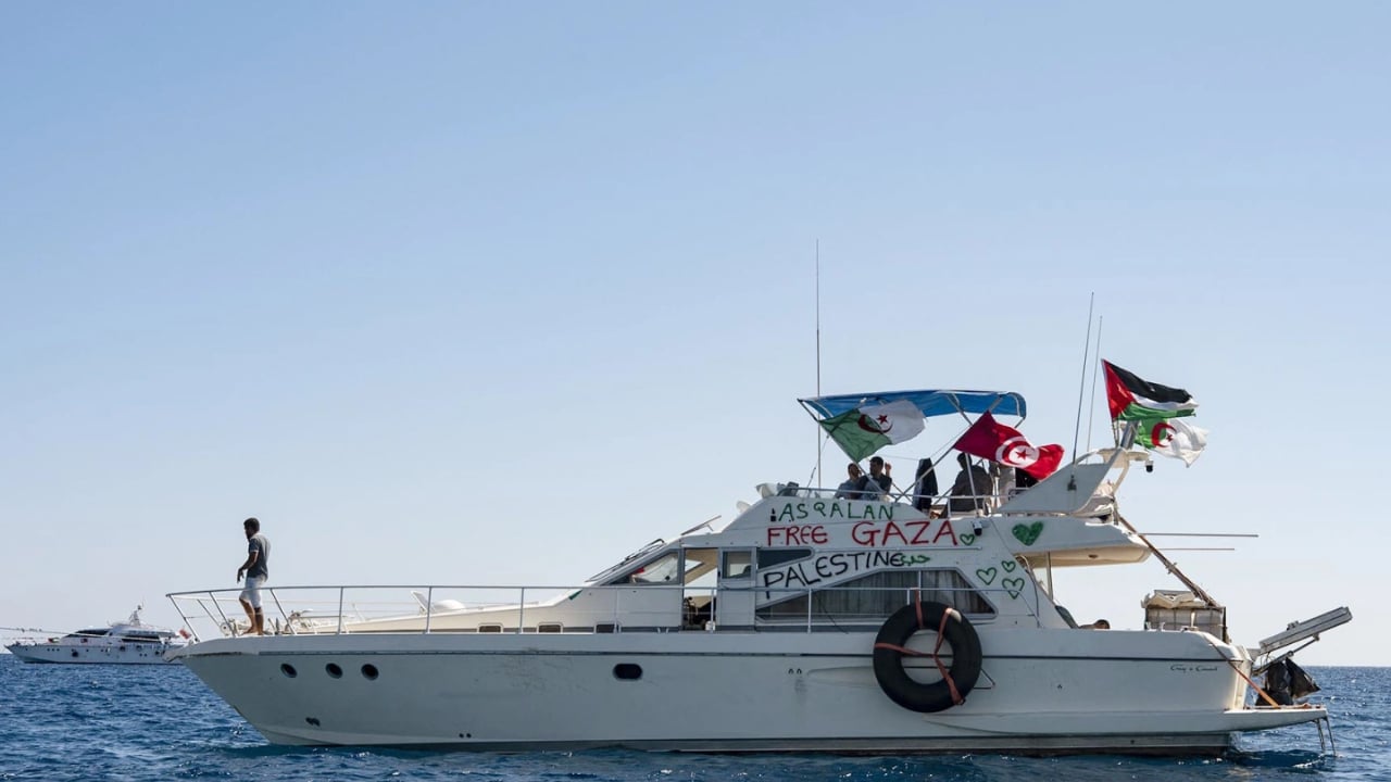 গাজাগামী গ্লোবাল সুমুদ ফ্লোটিলায় ইসরাইলের অভিযান