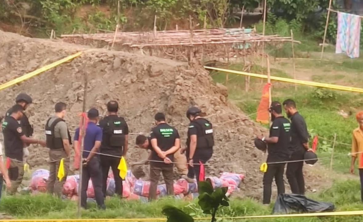 মর্টার শেল বিস্ফোরণে কেঁপে উঠল গোটা গ্রাম, অর্ধশত বাড়িঘর ক্ষতিগ্রস্ত