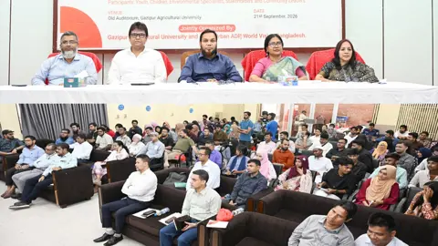 শিশুদের ওপর পরিবেশ দূষণের প্রভাব মোকাবিলায় গাকৃবিতে নীতি সংলাপ অনুষ্ঠিত