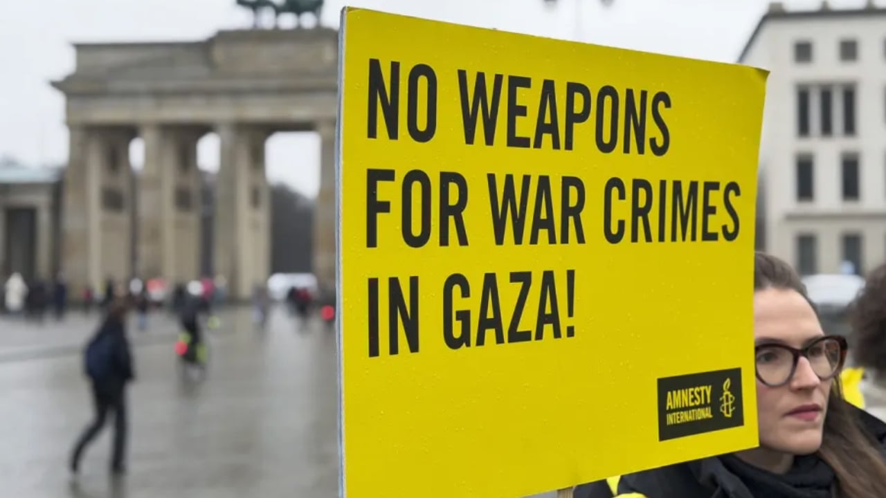 ইসরাইলে যাচ্ছে অস্ত্রের বিশাল চালান, আটকে দেয়ার আহ্বান অ্যামনেস্টির