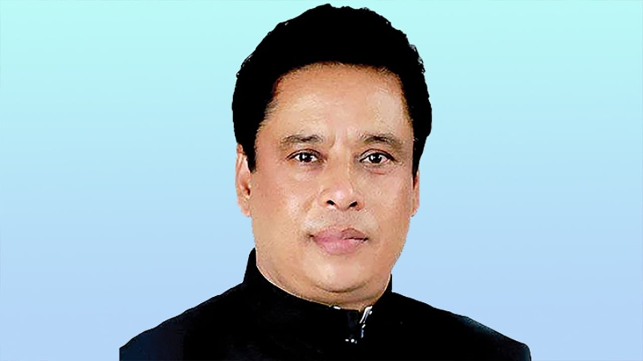 জুলাই হত্যাকাণ্ডের মামলায় আব্দুস সোবহান গোলাপ দেখিয়েছে ট্রাইব্যুনাল