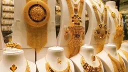 স্বর্ণের দাম কি আরো কমবে