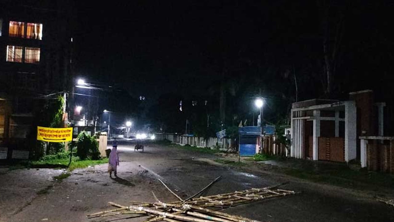 কারফিউ শুরুর পর থমথমে পরিস্থিতি গোপালগঞ্জে