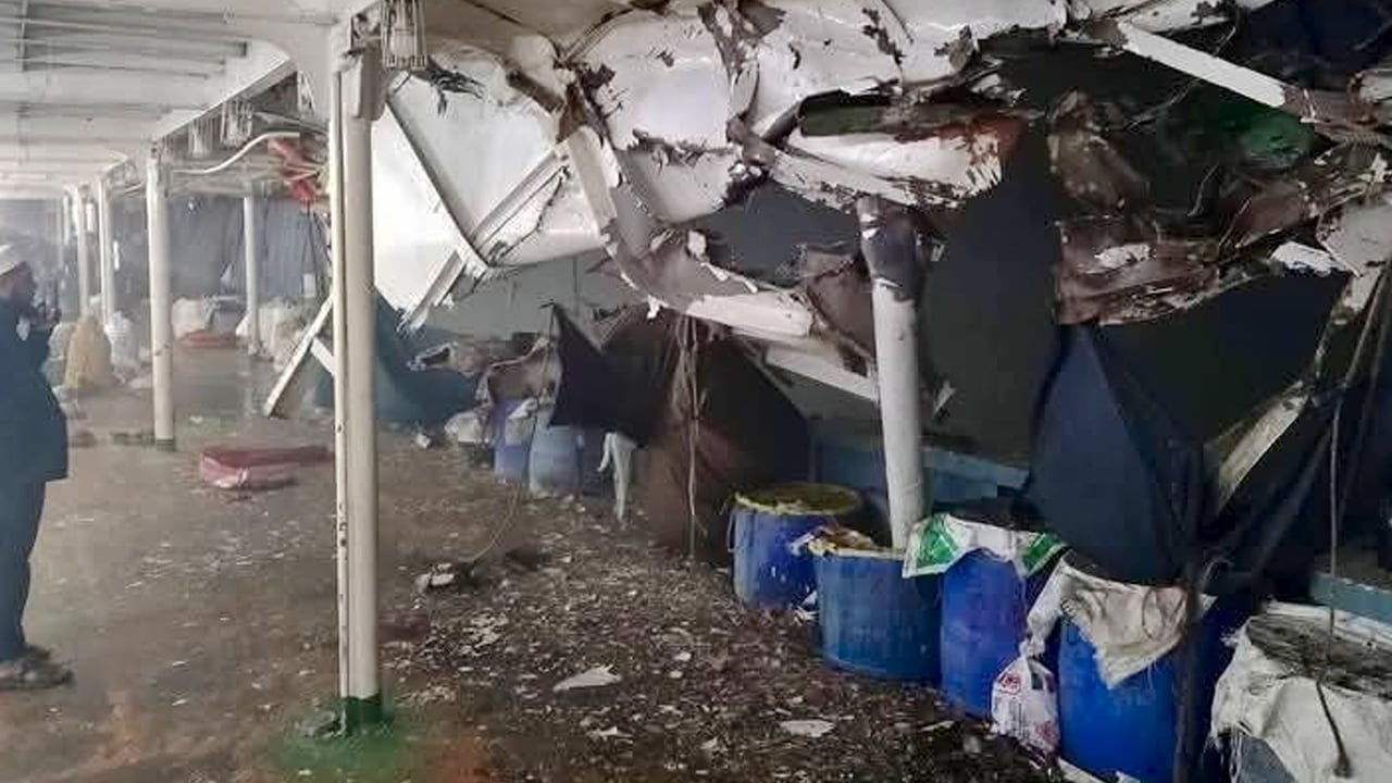 মেঘনায় যাত্রীবাহী দুই লঞ্চের সংঘর্ষ, নিহত বেড়ে ৪