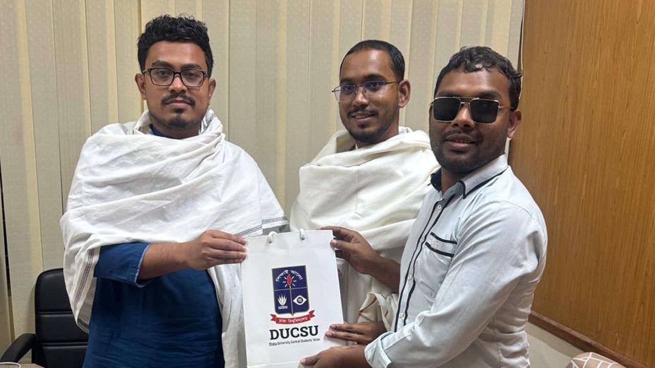 সাদিক কায়েমের উপহার পেয়ে যা বললেন হান্নান মাসউদ