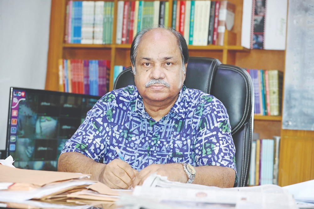 খালেকদাদ চৌধুরী সাহিত্য পুরস্কার পাচ্ছেন কবি হাসান হাফিজ