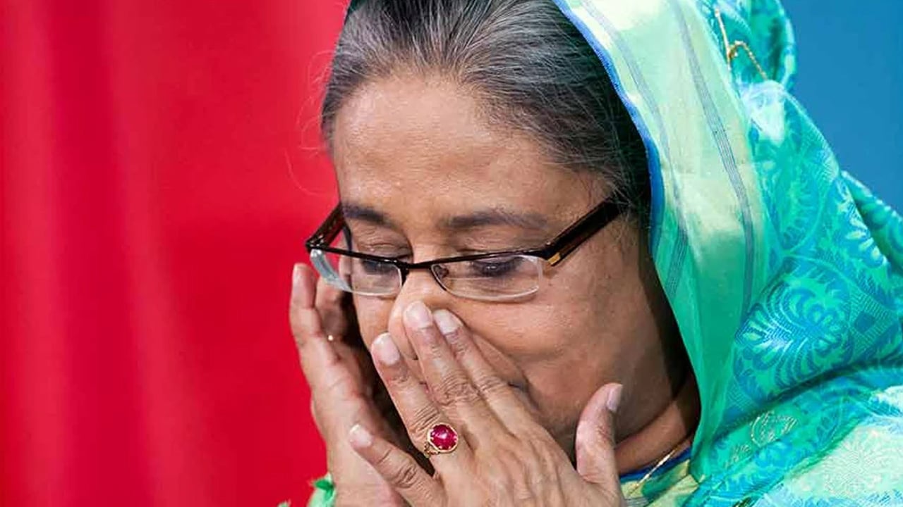 হাসিনার বক্তব্য প্রচার করলে আইনানুগ ব্যবস্থা নেবে সরকার