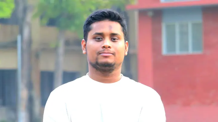 ‘ব্যাংক সংস্কার আটকে দিচ্ছে সরকার, অলিগার্ক পরিবারের প্রভাব ফেরানোর চেষ্টা চলছে’