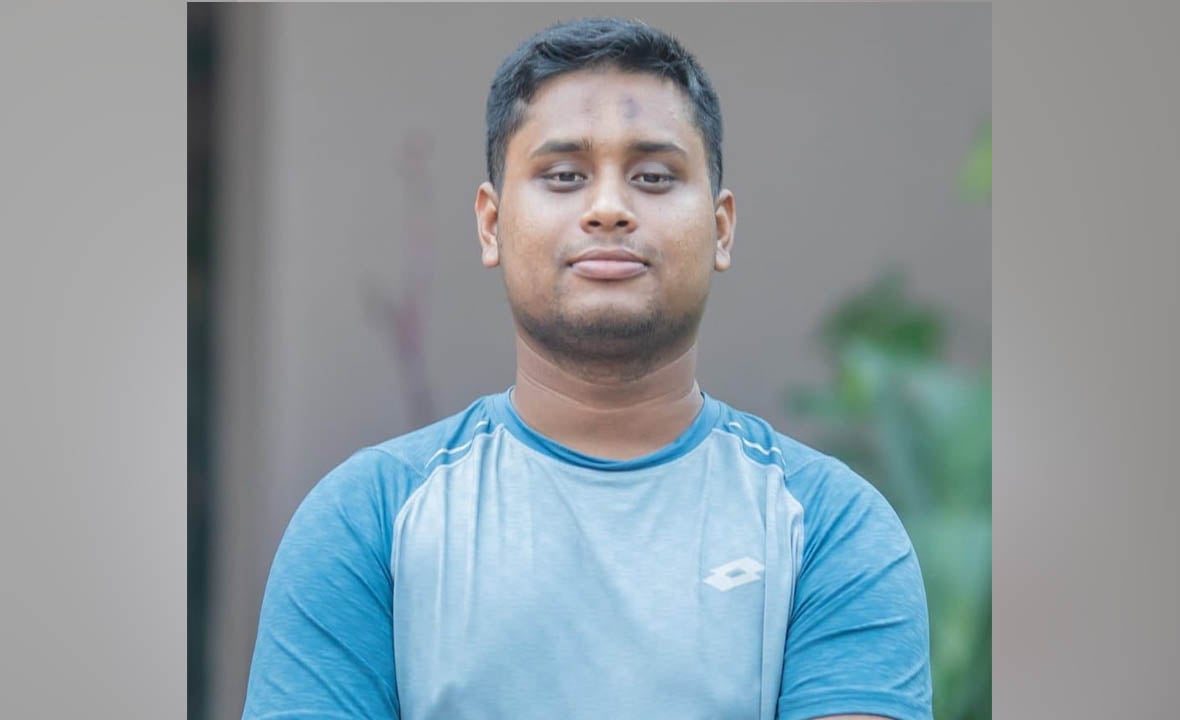 হাসনাতের নামে ‘ভুয়া’ ভেরিফায়েড অ্যাকাউন্ট খুলে হাসনাতকেই ব্লক