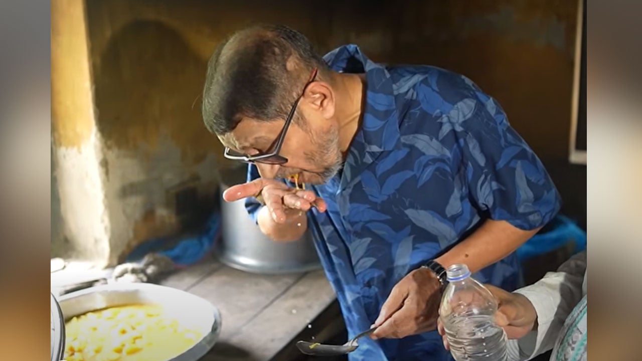 হাসপাতালের খাবার মুখে নিয়ে মন্ত্রী বললেন, এটা যদি আপনার ওয়াইফ রান্না করতো, খেতেন?