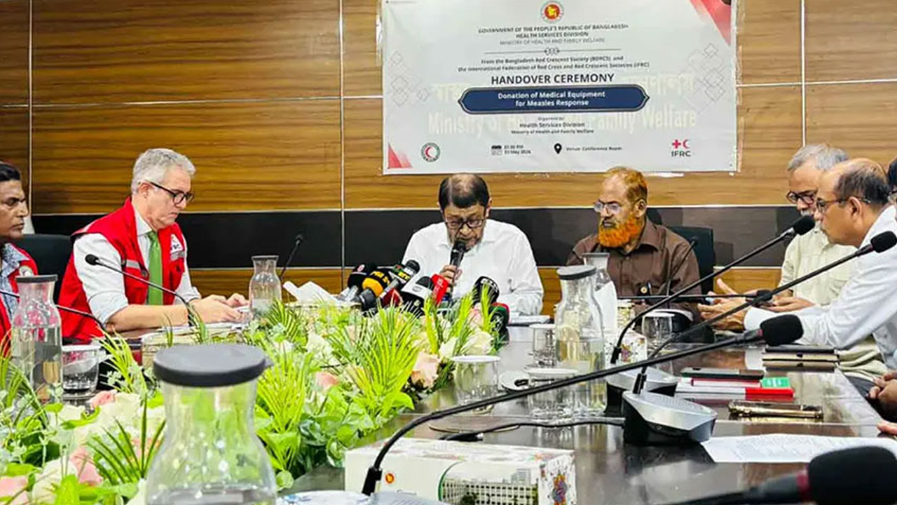 হামের রোগীদের জন্য দায়িত্বরত ডাক্তার-নার্সদের ঈদের ছুটি বাতিল