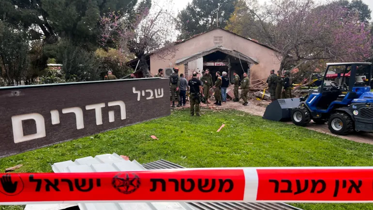 ইসরাইলি বাহিনীর ওপর এক দিনে ৫৫টি হামলার দাবি হিজবুল্লাহর