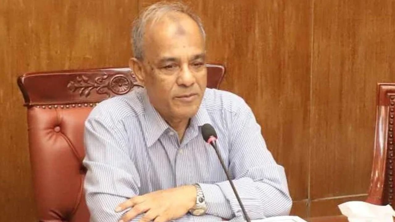 স্বরাষ্ট্র উপদেষ্টা রাতেই পদত্যাগ না করলে যমুনার সামনে অবস্থান নেওয়ার হুঁশিয়ারি