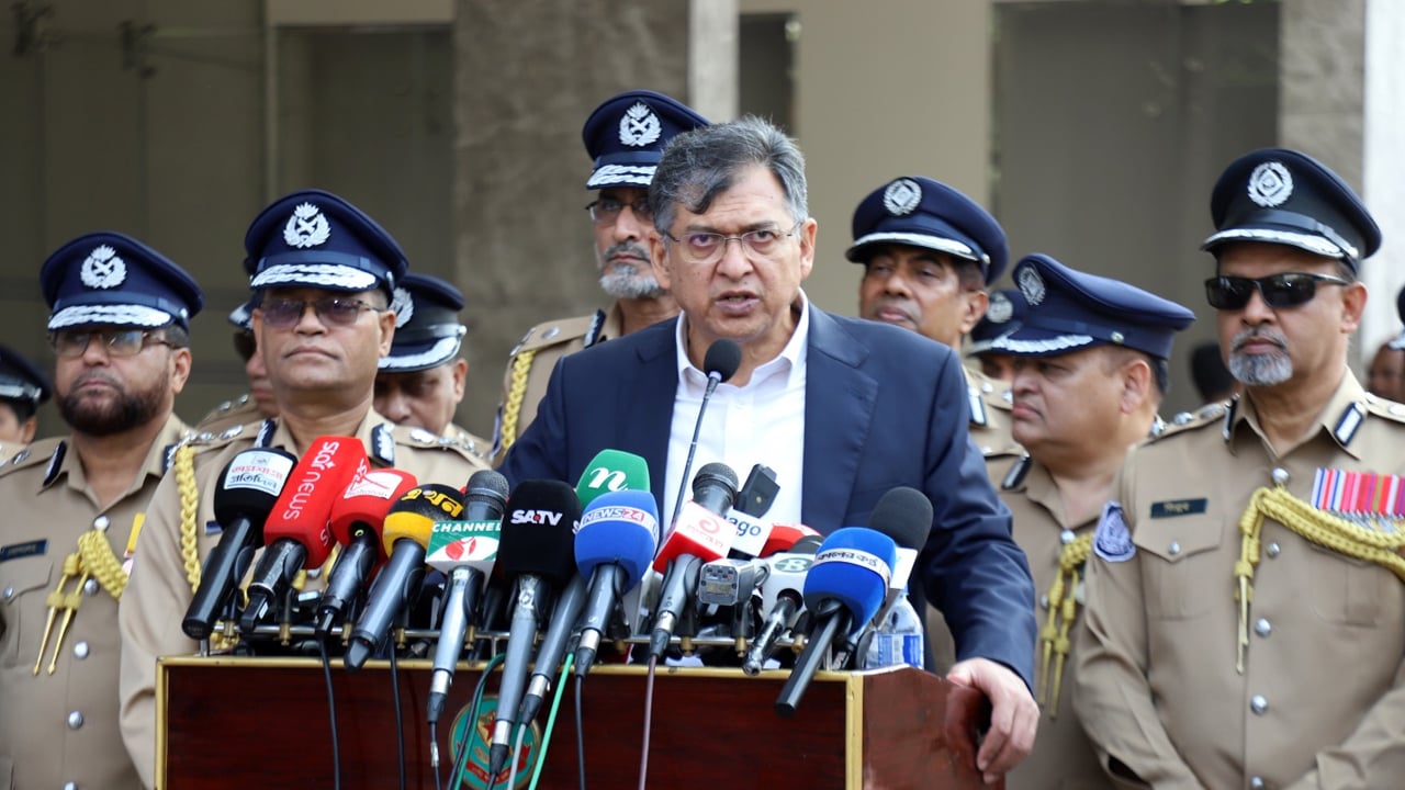 হাদী হত্যা মামলার আসামিদের ফেরত দিতে ভারতকে চিঠি দেওয়া হয়েছে : স্বরাষ্ট্রমন্ত্রী