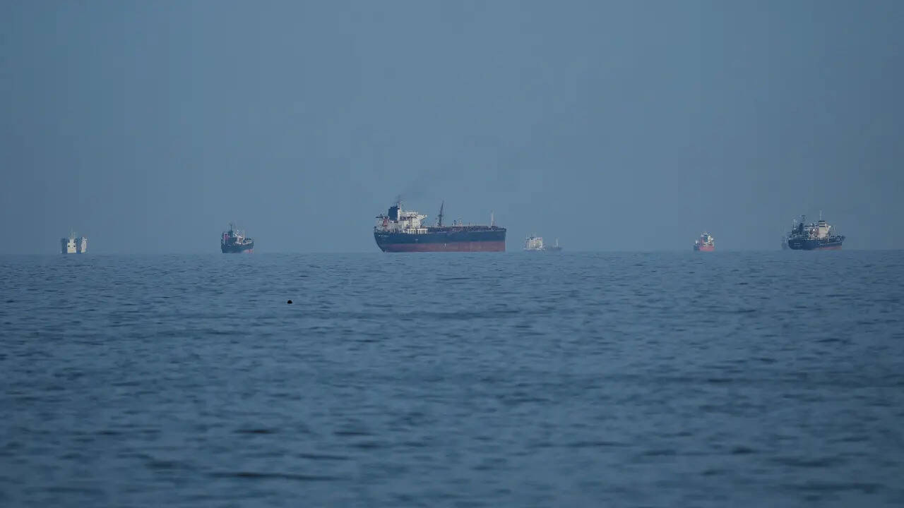 হরমুজ প্রণালীর সংকটের জন্য দায়ী যুক্তরাষ্ট্র–ইসরাইল: ইরান