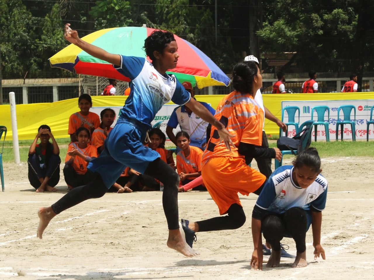 ফাইনালে আনসার, চট্টগ্রাম ও নীলফামারী