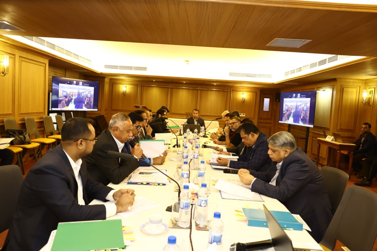 হামজাদের ম্যাচ থেকে আয় ৪ কোটি টাকা