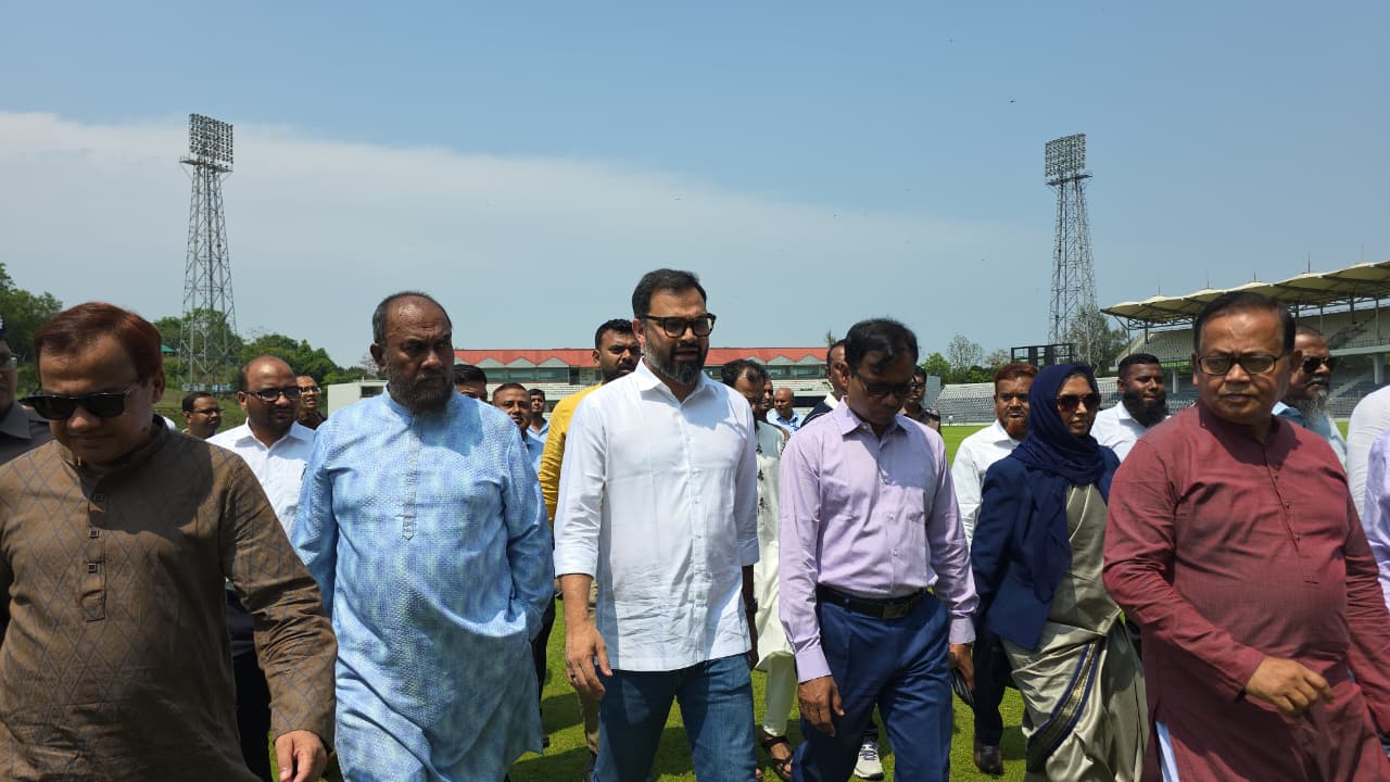 সিলেট জেলা স্টেডিয়াম জরাজীর্ণ, ক্রীড়াপ্রতিমন্ত্রীর ক্ষোভ