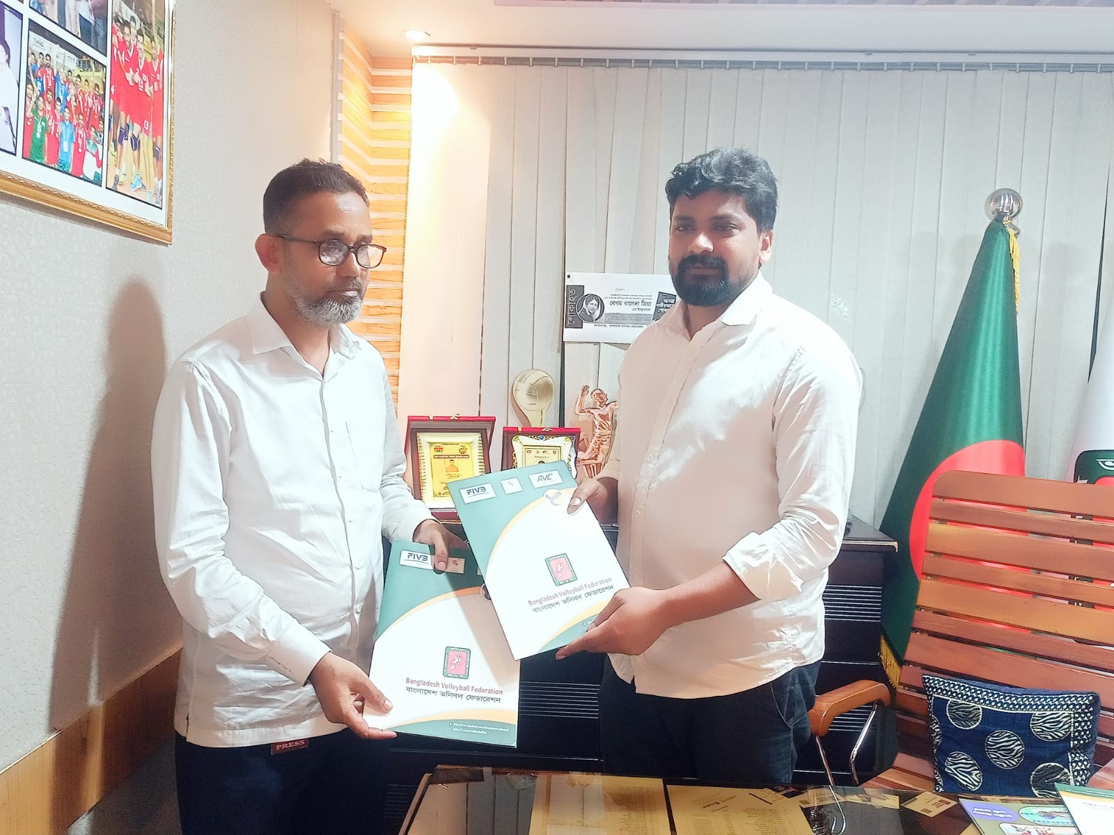 ভলিবল ফেডারেশন ও বাংলাদেশ স্কুল স্পোর্টস এসোসিয়েশনের মধ্যে সমঝোতা স্মারক স্বাক্ষর