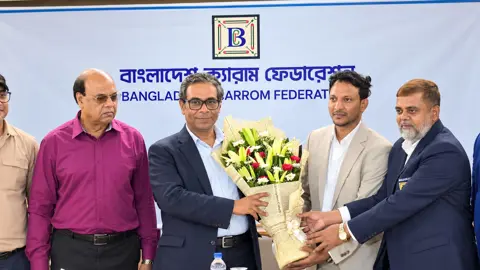 বিশ্ব ক্যারম চ্যাম্পিয়নশিপে চোখ রেখে নতুন এডহক কমিটির পরিকল্পনা