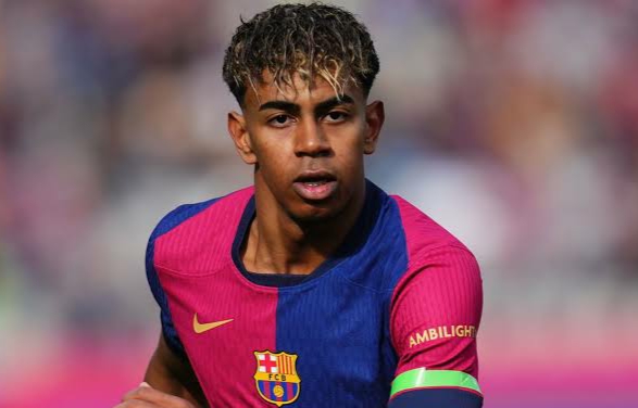 রোজা রেখেই মাঠে লড়ছেন ইয়ামাল