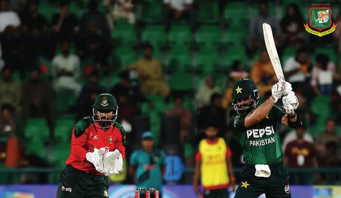 টিভির পর্দায় বাংলাদেশ-পাকিস্তানের টি-টোয়েন্টি ম্যাচ