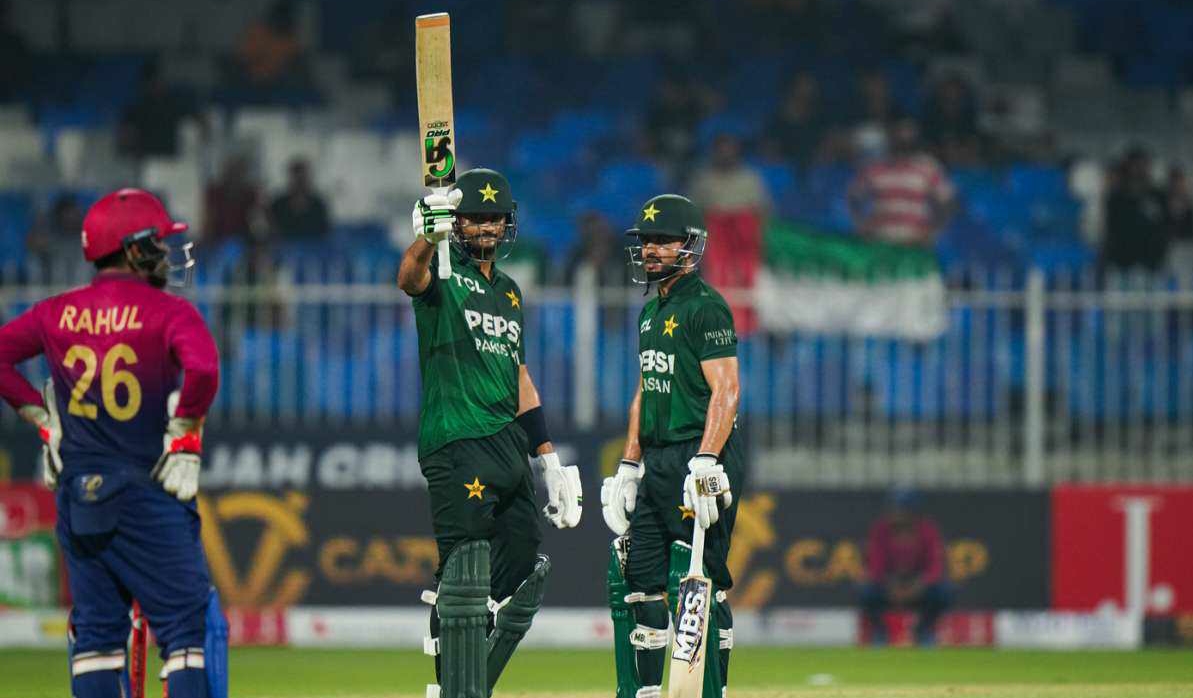 জয়ের ছন্দে পাকিস্তান
