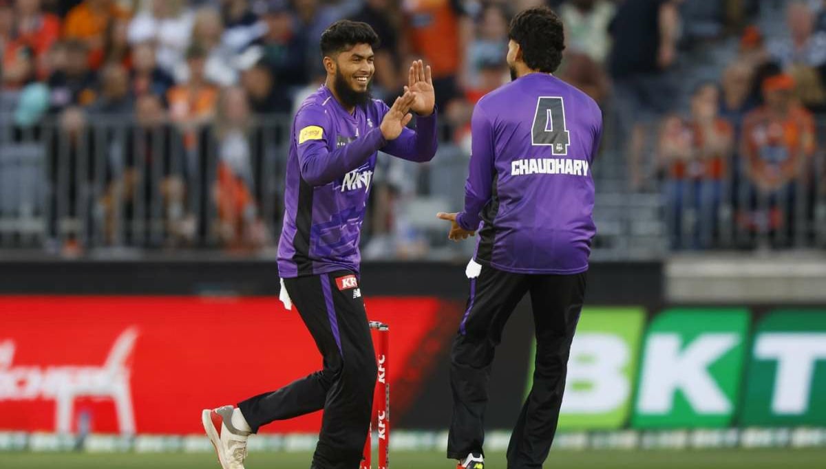 বিগ ব্যাশে এবার ৩ উইকেট পেলেন রিশাদ