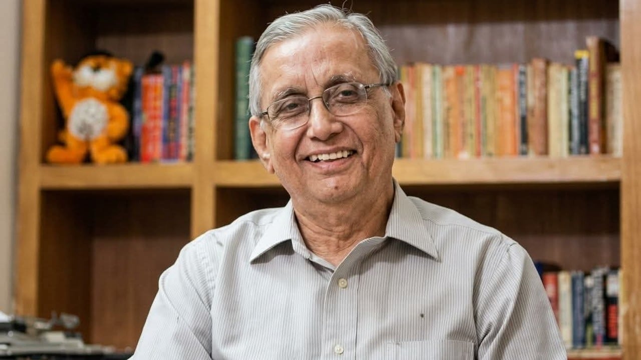 বাংলাদেশ হকির কিংবদন্তি আব্দুস সাদেক মারা গেছেন