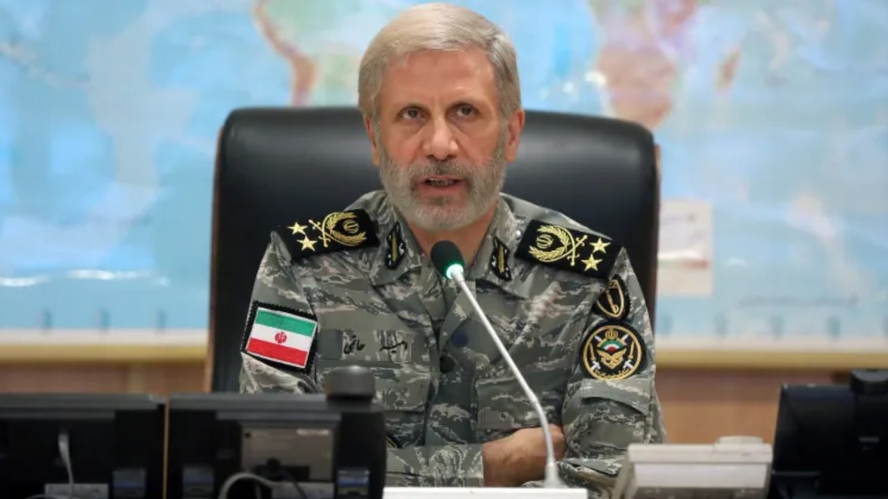 ইরানের যুদ্ধজাহাজে যুক্তরাষ্ট্রের প্রাণঘাতী হামলার জবাব দেওয়ার হুঁশিয়ারি